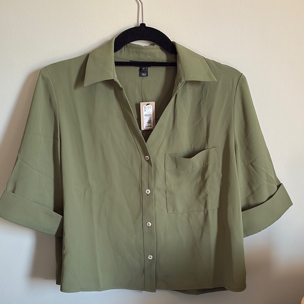 NWT RW&Co Button Down Blouse